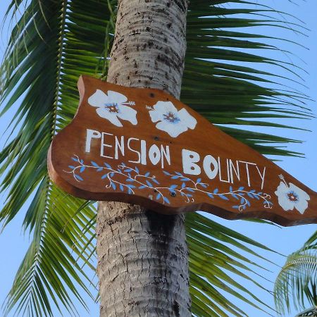Pension Bounty Tiputa Exterior foto